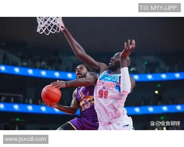 上海篮球队全方位压制对手的优势与不足分析